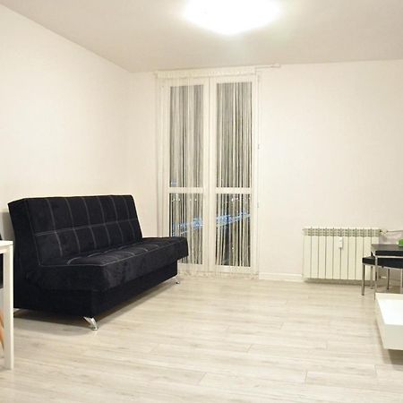 Nice And Comfy Studio Close To Old Town And Metro. Varsó Kültér fotó